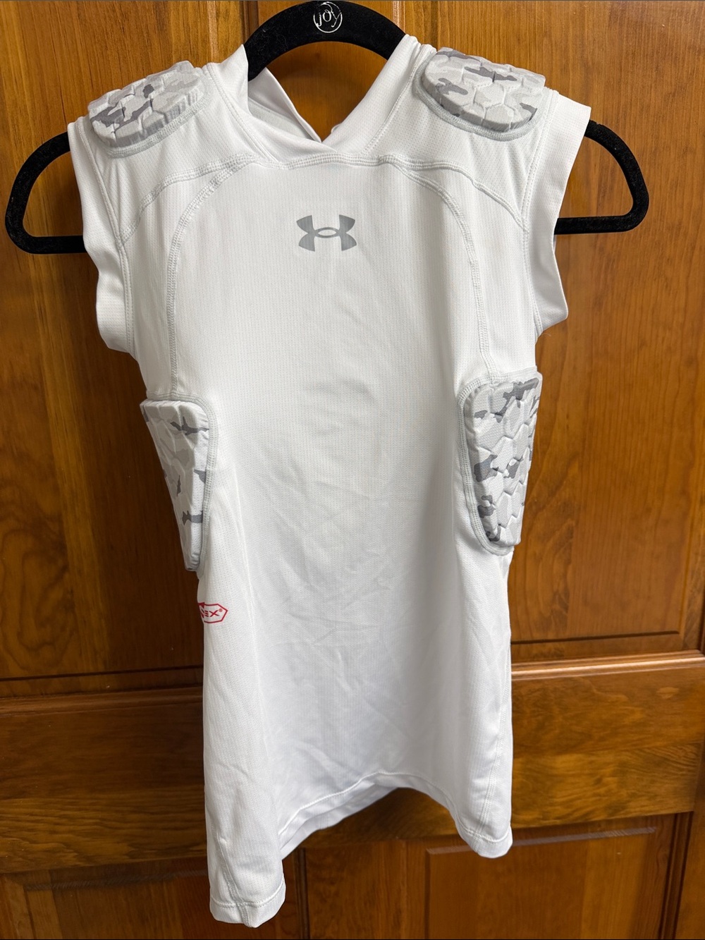 Under Armour Gameday Armour White Youth Medium Padded Football Compression Top